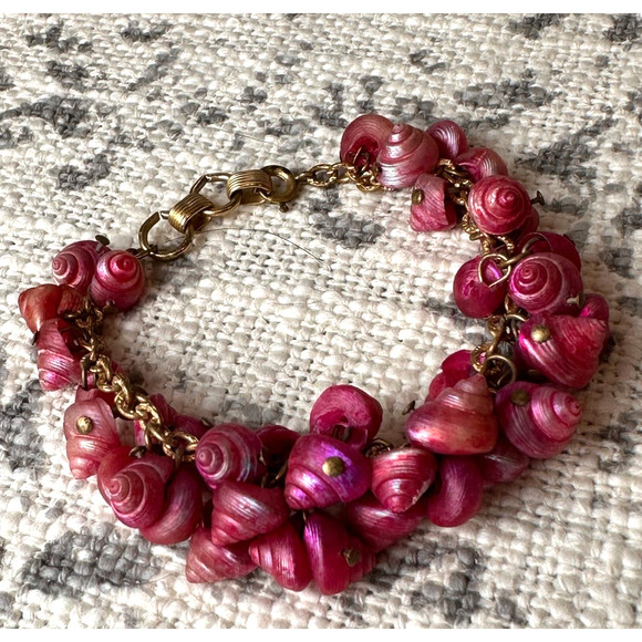 Vintage Bracelet Pink Shell 7" - Picture 4 of 12